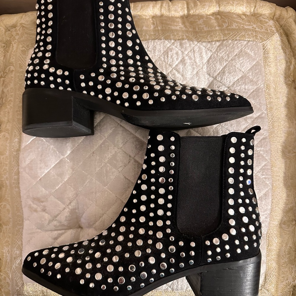 Nwot Design Lab Cayls Black & Silver Studded Slip… - image 8